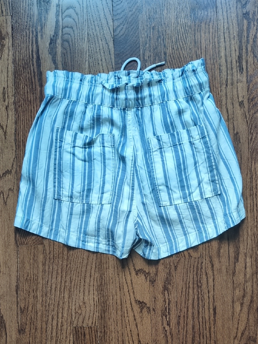 LOFT White and Blue Vertical Stripe Drawstring Shorts - Picture 5 of 6